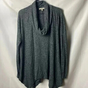EXPRESS ONE ELEVEN WOMENS SIZE MEDIUM/LARGE COWL NECK SOFT GRAY SWEATER